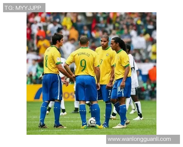 老足球明星排名榜揭晓谁是历史最佳球员的巅峰之争